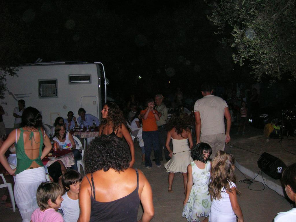 Camping Porto Miggiano Santa Cesarea Terme Ngoại thất bức ảnh