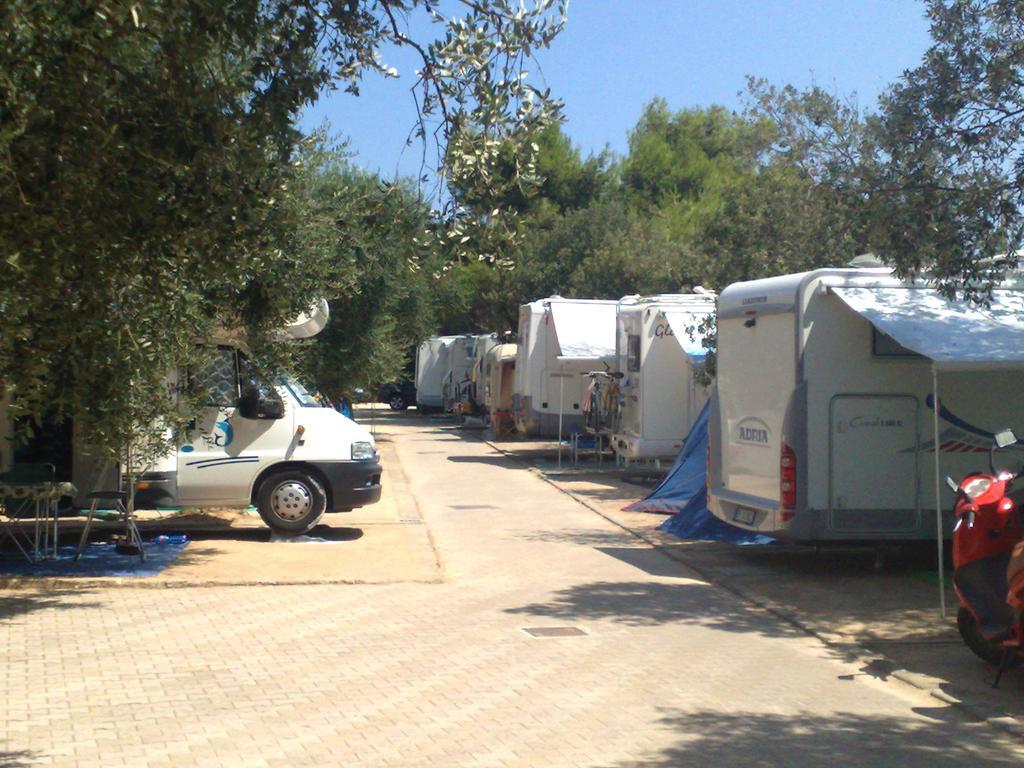 Camping Porto Miggiano Santa Cesarea Terme Ngoại thất bức ảnh